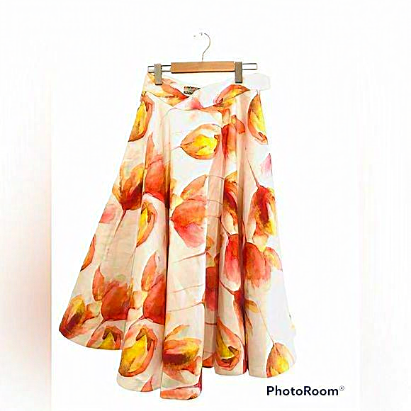 Dresses & Skirts - Carole Gini‎ spectacular skirt